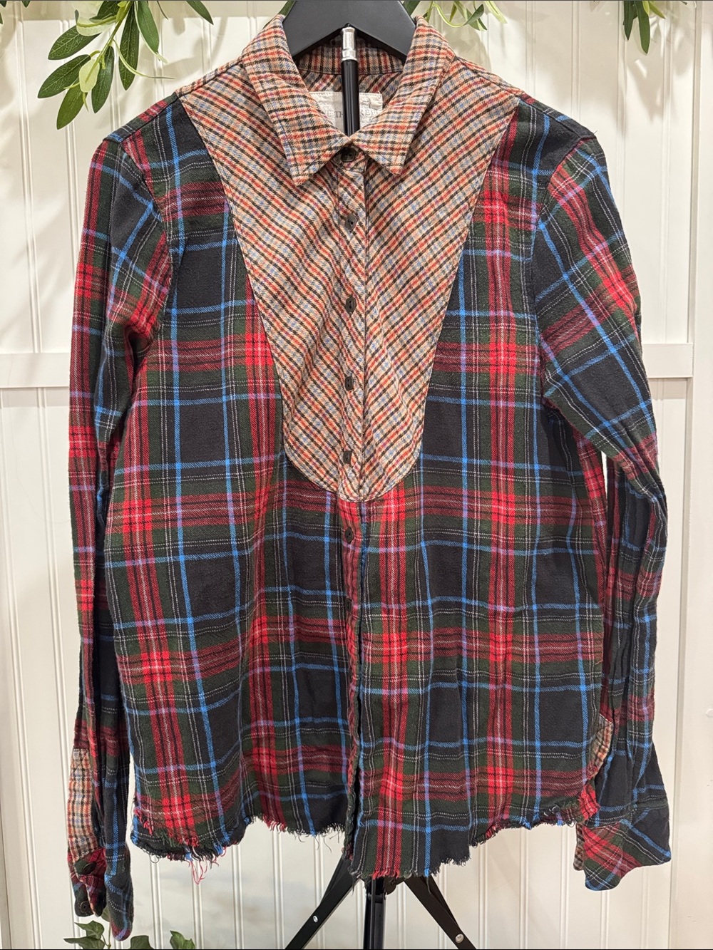 Plaid Mixed-Pattern Button-Up Shirt - Red/Black